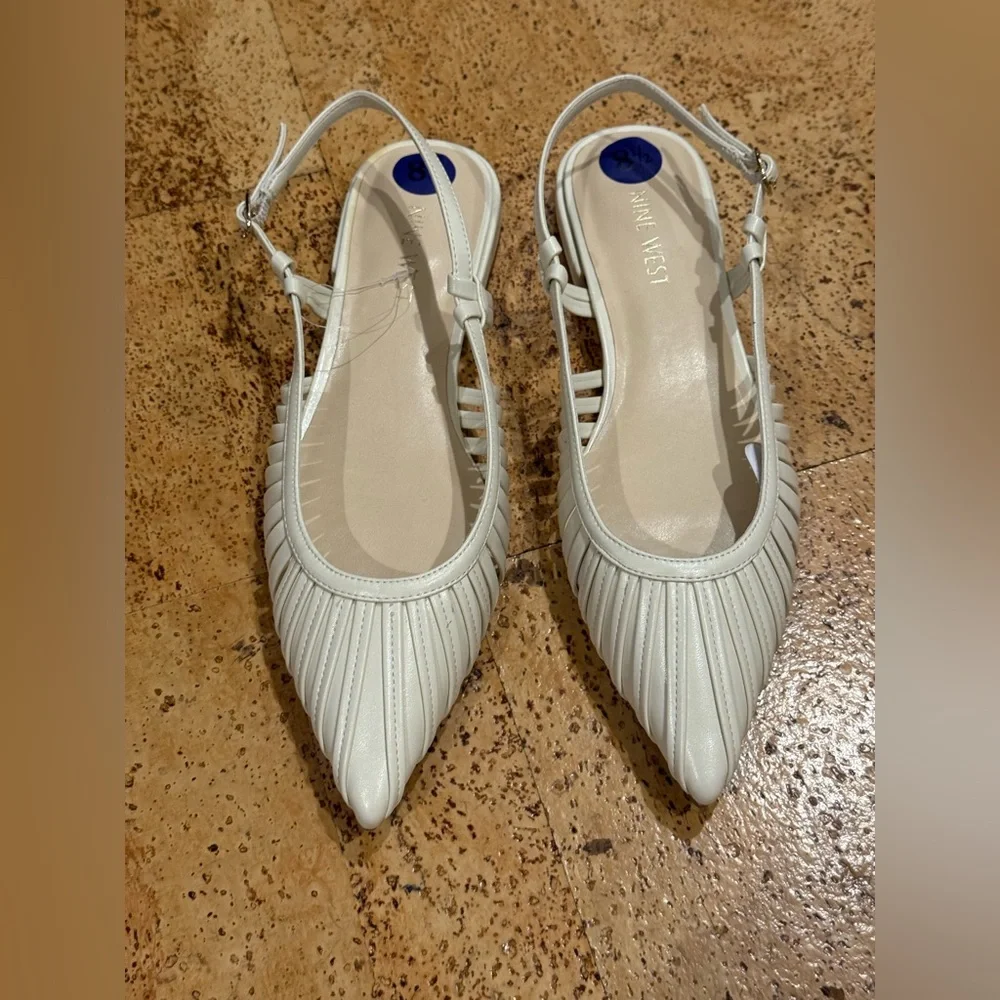 New Nine West Cream Pointed-Toe Slingback Flats  Size 8 1/2 Women’s - Picture 2 of 15